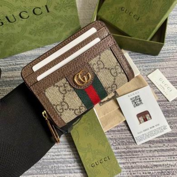 【新品未使用】グッチGUCCI 財布 カードケース ポーチ