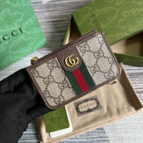 【新品未使用】グッチGUCCI 財布 カードケース ポーチ