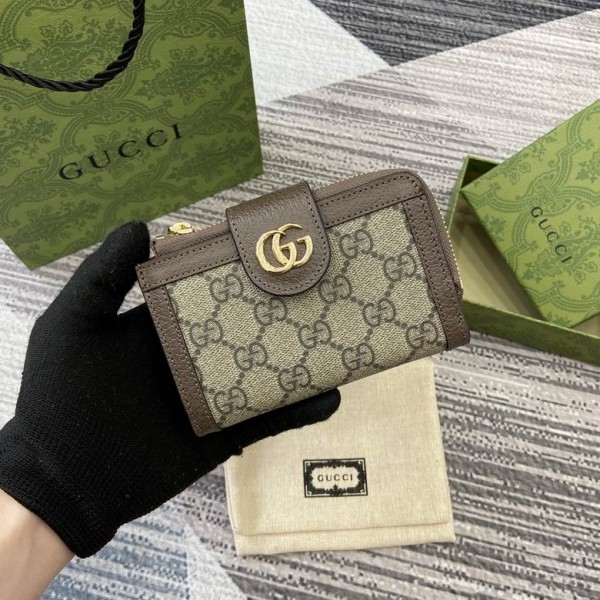 【新品未使用】グッチGUCCI 財布 カードケース ポーチ