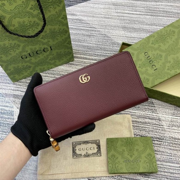 【正規美品】グッチGUCCI 財布 カードケース ポーチ