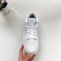 NIKE Air Jordan 1 low