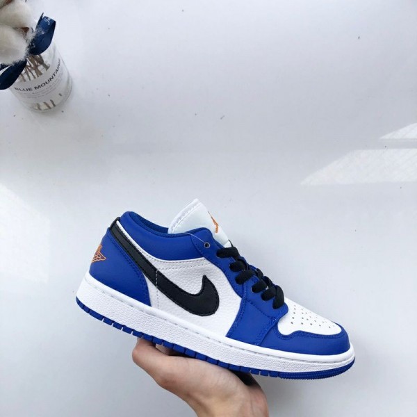 NIKE Air Jordan 1 low