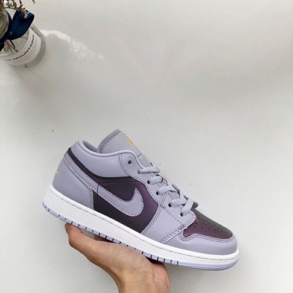 NIKE Air Jordan 1 low