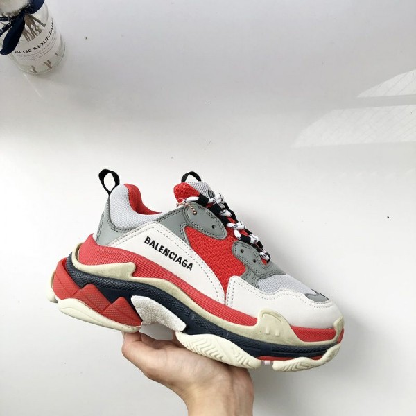 Balenciaga Triple S