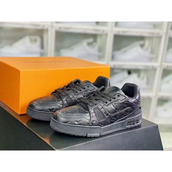 Louis Vuitton Trainer Sneaker